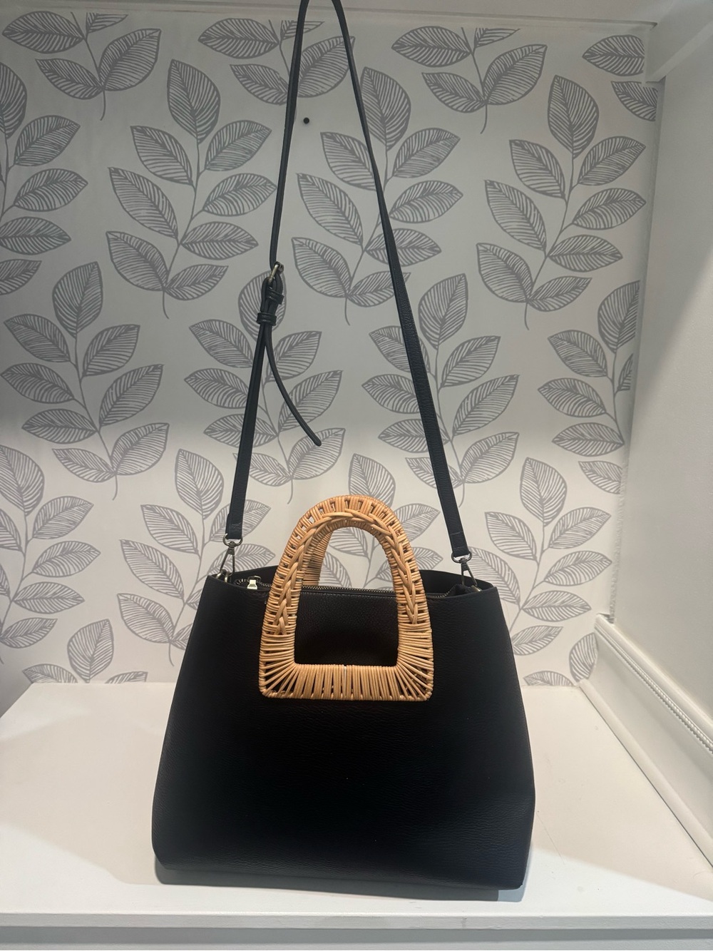 Anthropologie Nikki tote - Picture 6 of 6